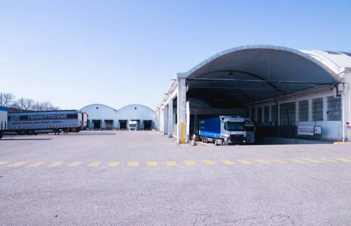 logistica stoccaggio merci pesanti verona zai veneto